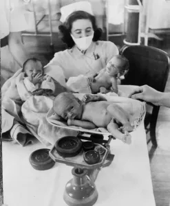 00002 Prints: Potts Triplets Print, 22 February 1952