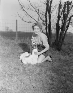 00002 Prints: Black and white print of Veronica Hurst at Whipsnade Zoo
