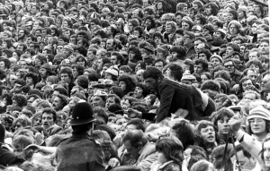 00009 Prints: Wales v France Rugby Print 1976
