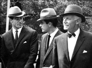 00031 Prints: Comet Fashion 1960s Print: Narrow Brimmed Hats with Inward Sloping Crowns