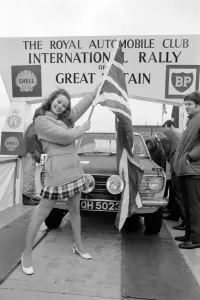 00033 Prints: R.A.C. Rally Print: Sheena Drummond Waves Flag for Start