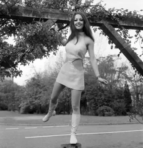 00035 Prints: Print of 20-year-old Louise Clark from Kilburn