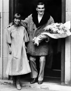 00043 Prints: Actor Stanley Baker Print, 1976