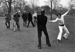 00045 Prints: Black and white print of a duel scene