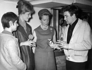00052 Prints: Black and White Print of Four Actresses