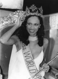 00055 Prints: Miss World 1979 Print of Gina Swainson Miss Bermuda