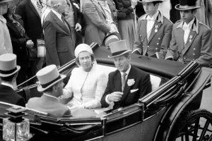 00059 Prints: Queen Elizabeth II and Prince Philip at Royal Ascot 1977 Print