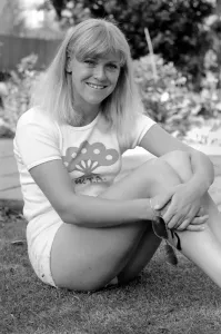 00061 Prints: Sue Barker Tennis Print, June 1980