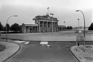 00061 Prints: View of the Berlin Wall near Brandenburg Gate Print, June 1980
