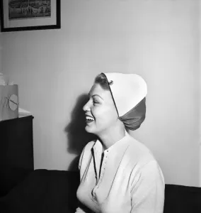 00062 Prints: 1953 Fashion Print: Vintage Hats