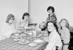00065 Prints: Vintage Print of Maureen Nolan with the Nolan Sisters, June 1978