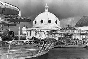 00066 Prints: The Spanish City Amusement Park Print (00066)