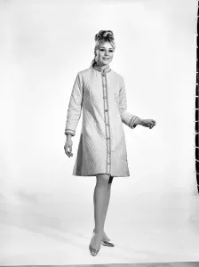 60s Fashion Trends Prints: Model Marilyn Rickards seen here wearing a kaftan. Circa 1966