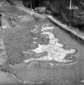 00068 Prints: Unusual Gardens: Map of Great Britain in Paving Stones Print