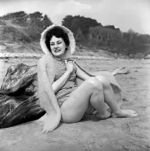 00070 Prints: A Sunny Good Friday Print, Highcliffe 1958