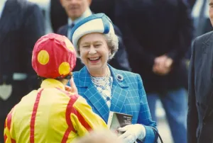 00083 Prints: Queen Elizabeth II at Gosforth Park Racecourse Print 1993