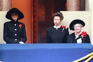 00084 Prints: Princess Diana, Princess Anne and Queen Mother on Remembrance Sunday Print
