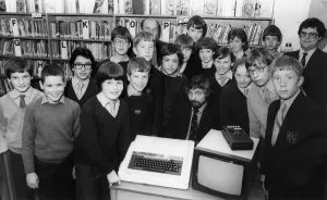00085 Prints: Children using computers, Gosforth Central Middle School 1983 Print