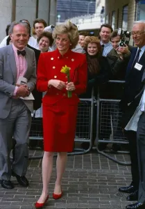 00085 Prints: Princess Diana's 1989 Visit to St Marys Hospital Print