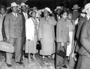 00086 Prints: West Indian Immigrants Arriving at London Terminal Print 1962