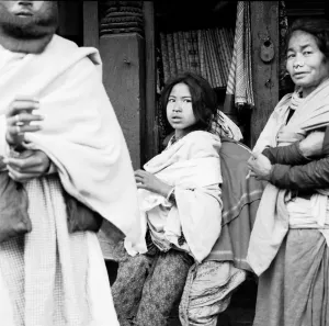 00087 Prints: Nepalese Women in Katmandu Market, 1961 Print