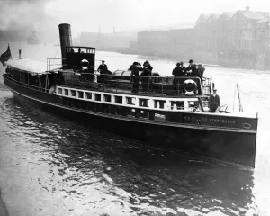00095 Prints: The Tyne Commissioners Launch Print