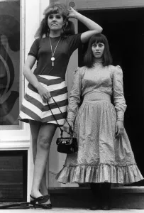 00098 Prints: Smashing Time Print - London 1967 (00098)