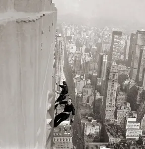 Window Cleaners 1000 Feet Above Print