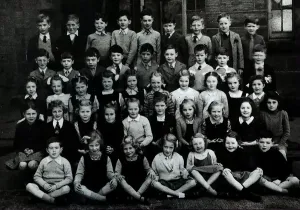 Jackie Stewart Prints: Jackie Stewart in Dumbarton School Group Print (00195)