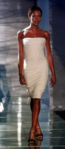 Supermodel Style Inspiration Prints: Naomi Campbell wearing a white evening dress July 1998 as part of Donatella