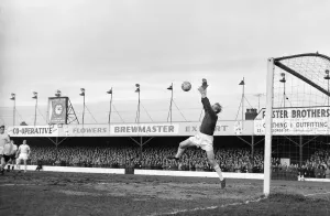 English FA Cup Print: Luton Town 3-1 Manchester City, 1st February 1961