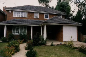 Paul Gascoigne Prints: Paul Gascoigne Print: Dobbs Weir House, Hoddeston