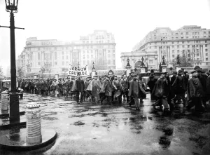 Jarrow Marchers Arrive at Marble Arch Print 1936