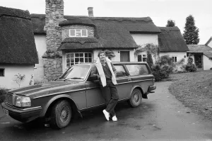 Related Prints: Ozzy Osbourne outside new house, 18th November 1982 Print
