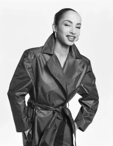 Prints of Sade, pictured at Daily Mirror Studios, June 1984 1100to1199 Prints: Sade Print, Daily Mirror Studios, June 1984