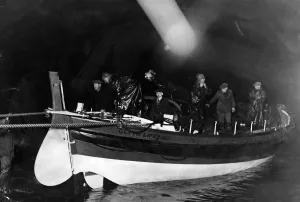 RNLI Prints: Blyth Lifeboat Returning to Station, 13th January 1932 Print