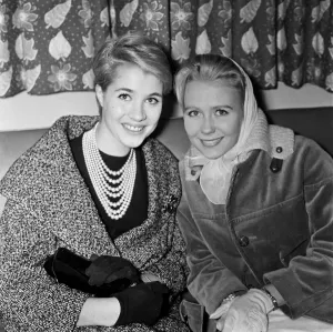 London Airport Arrivals Prints: Julia Lockwood (left) and Juliet Mills who lay Peter Pan