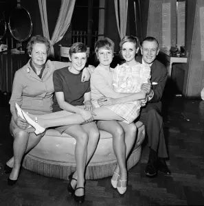 Twiggy Lawson with Family Print, 21st February 1967