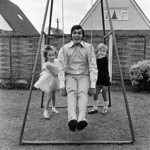 Entertainment In The 1960s Prints: Engelbert Humperdinck at home with his daughter Louise, 3
