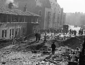The London Blitz Prints: Lambeth and Kennington Area Print, April 1941