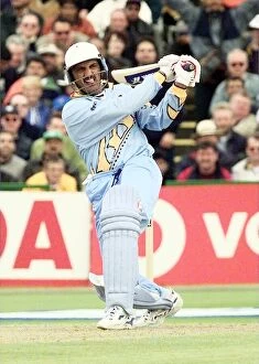 Images Dated 8th June 1999: Mohammed Azharuddin Indian batsman June 1999 ON HIS WAY TO HIS 50 against Pakistan