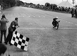 Motorcycling Isle of Man. Motorbike racing. June1952 P005976 Motorcycling Isle of Man. Motorbike racing. June1952 P005976