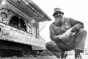 Images Dated 27th August 1979: Mr. Alan Cobb with on of the countrys oldest fairground organs on show at