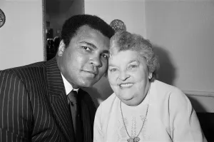 Muhammad Ali pays a surprise visit to a 64-year old widow. Mrs Muhammad Ali pays a surprise visit to a 64-year old widow. Mrs