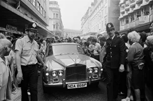 Muhammad Ali's Rolls Royce makes its way through the streets of Birmingham Muhammad Ali's Rolls Royce makes its way through the streets of Birmingham