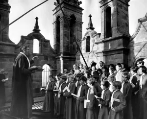Nearly 40 members of St. Mary's church choir in Warwick Nearly 40 members of St. Mary's church choir in Warwick