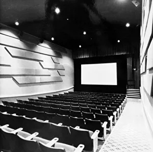 New cinema, The Point, 15th July 1987. No steps, no craned necks New cinema, The Point, 15th July 1987. No steps, no craned necks