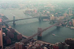 New York aerial view of the Brooklyn bridge August 1999 TOTW 3025 New York aerial view of the Brooklyn bridge August 1999 TOTW 3025