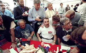 Nigel Mansell, British F1 racing driver at a press conference Nigel Mansell, British F1 racing driver at a press conference