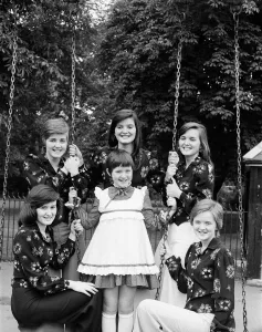 The Nolan sisters, Anne (23), Denise (22)., Maureen (20), Linda (15) The Nolan sisters, Anne (23), Denise (22)., Maureen (20), Linda (15)